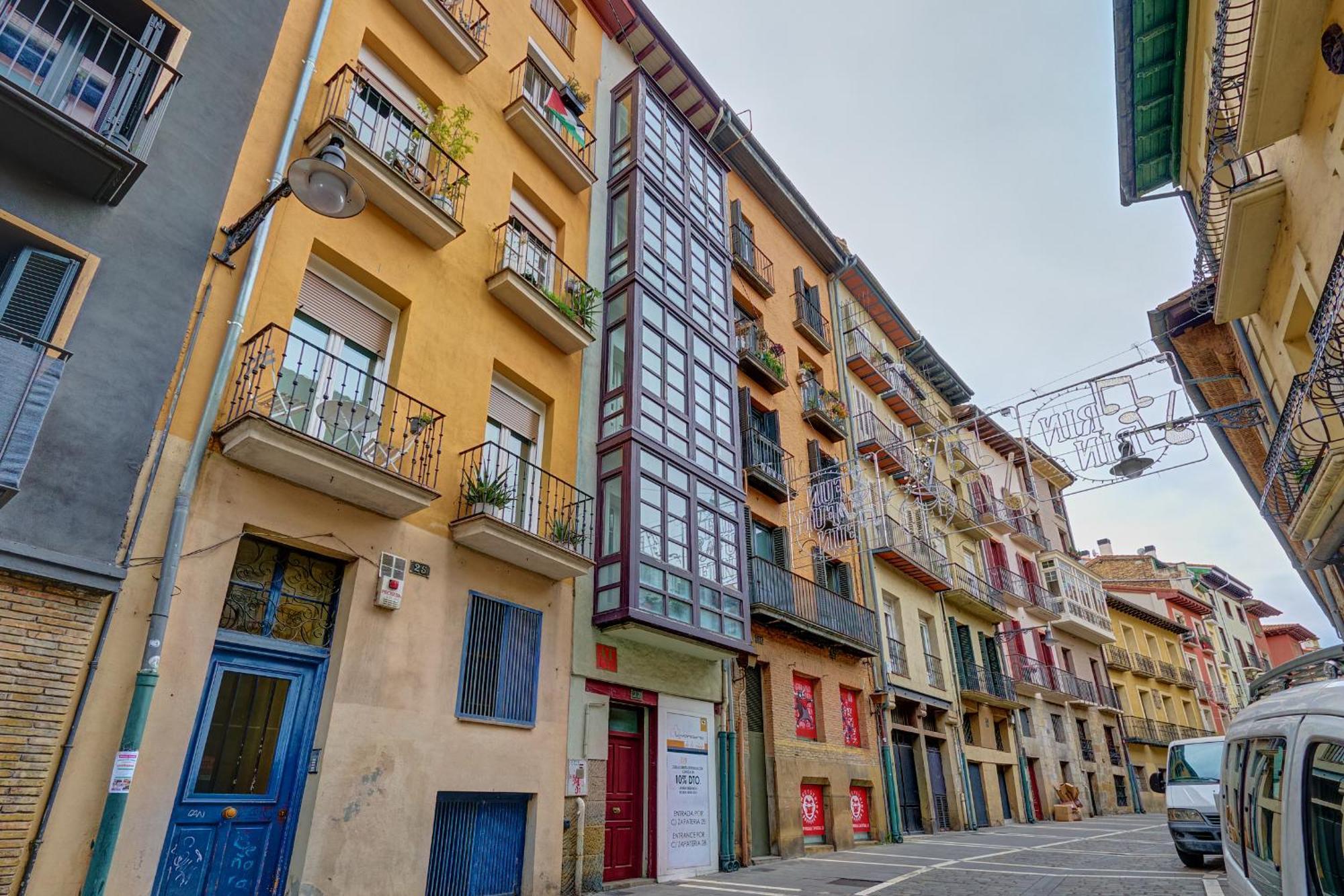 Heart Of Pamplona Apartments IV By Clabao Exteriör bild
