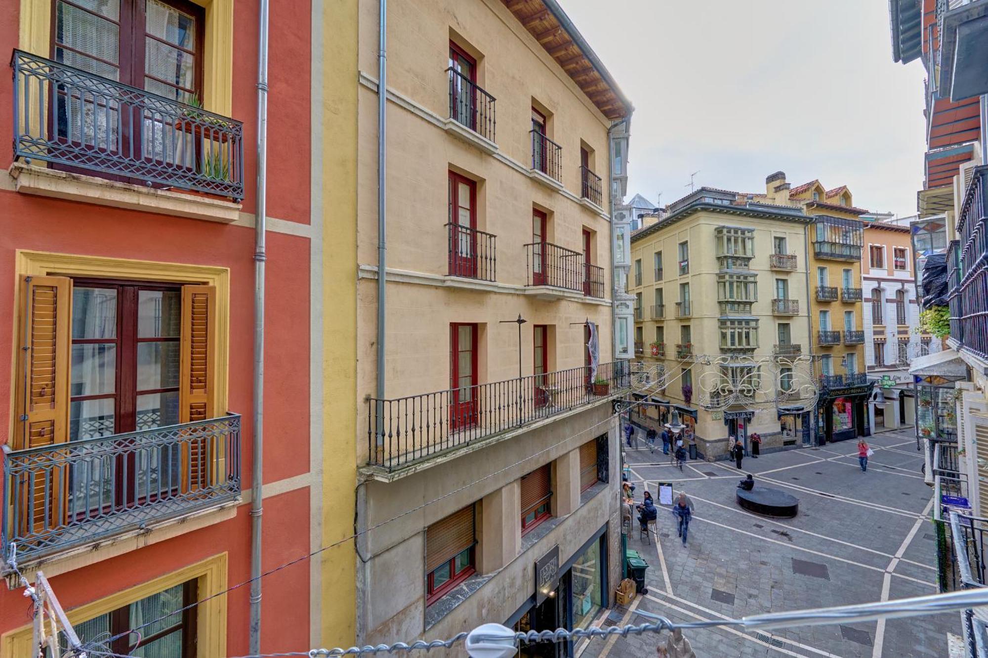 Heart Of Pamplona Apartments IV By Clabao Exteriör bild